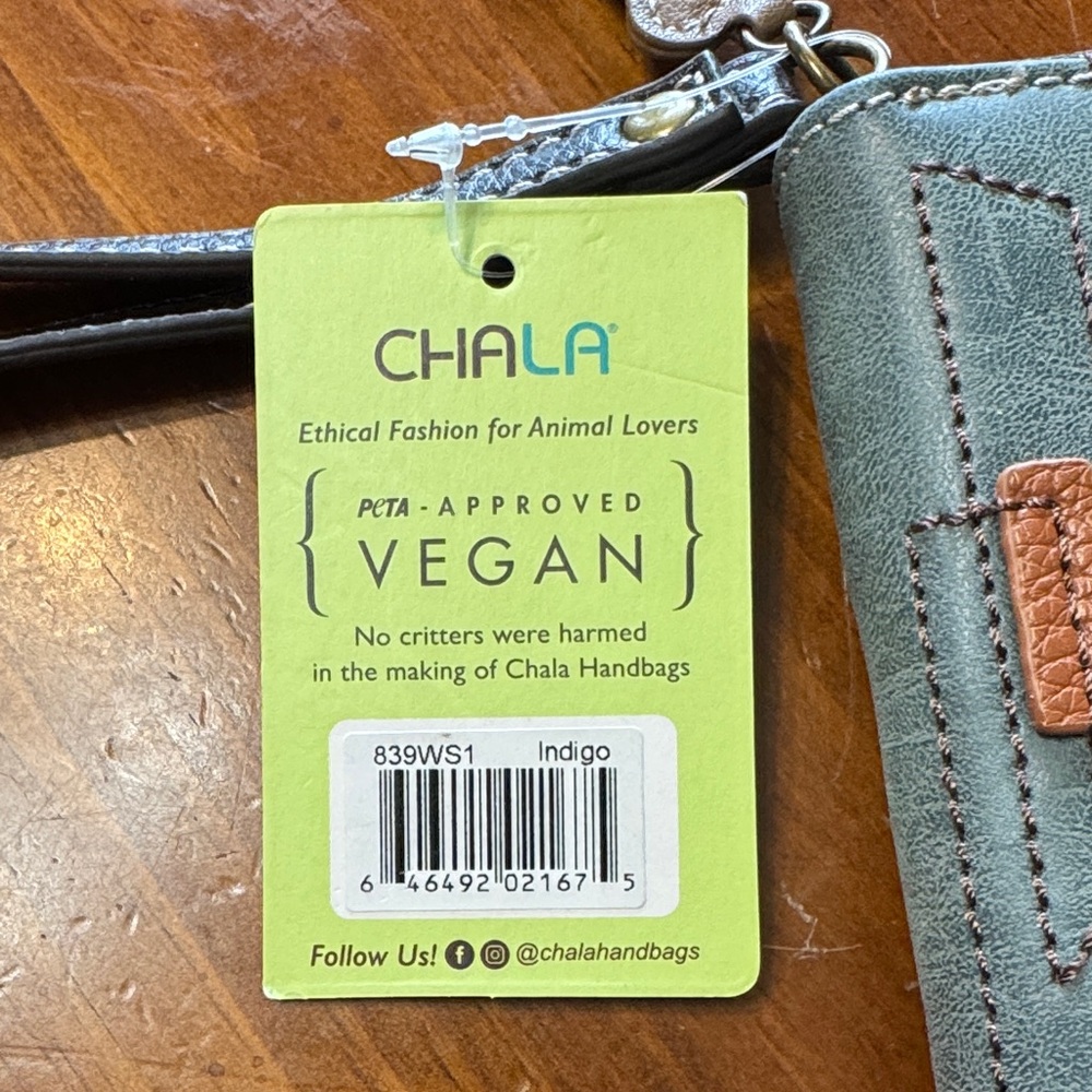 Chala Teal Dog Scooter Zip Wallet with Wristlet - Picture 2 of 7